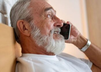 Romance scams – signs an online relationship could be a scam